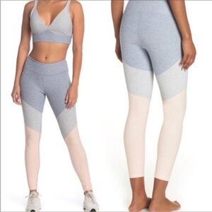OUTDOOR VOICES Leggings Gray‎ and Pink Activewear Size small